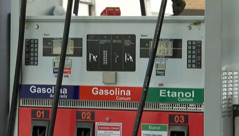 Queda no preço da gasolina: quando o consumidor vai sentir o alívio no bolso?