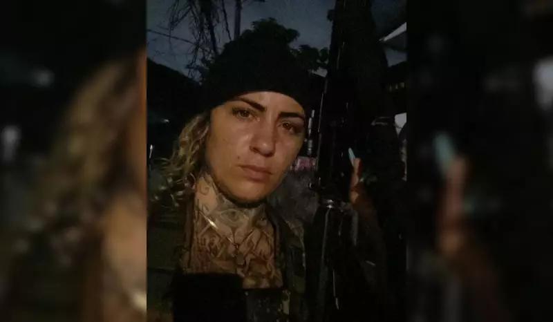 Quem é a 'Diaba Loira' do Comando Vermelho? Criminosa foragida após confronto com a PM no Rio