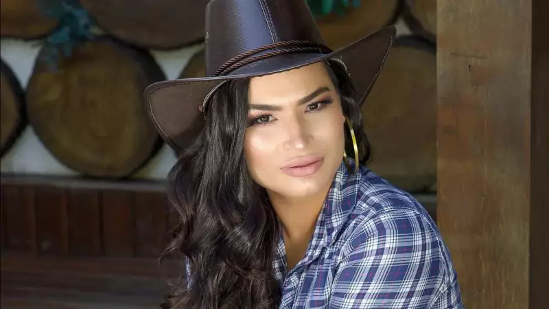 Raissa Barbosa emocionada após parto antecipado: 'Foi um susto, mas tudo valeu a pena'