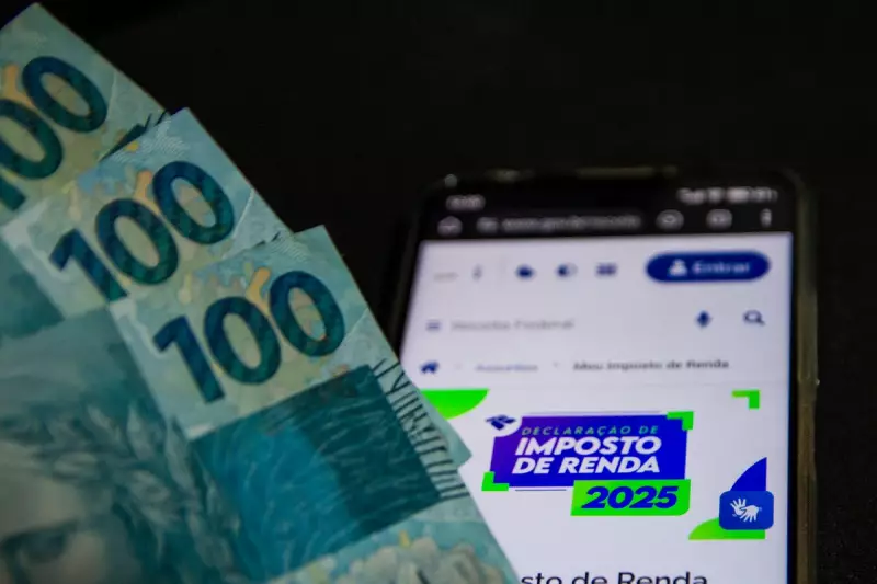Receita Federal libera 2º lote de restituição do IR 2025 nesta segunda-feira (30)