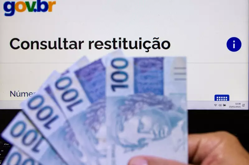 Receita Federal libera consulta ao 2º lote de restituição do IR 2025: saiba como verificar
