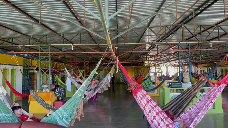Redário: A Solução Criativa e Acessível para Hospedagem no Festival de Parintins 2025