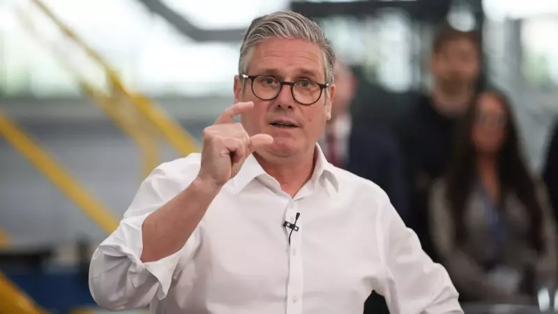 Reino Unido investe US$ 2 bilhões em fábricas de armas: Starmer defende preparação para guerras