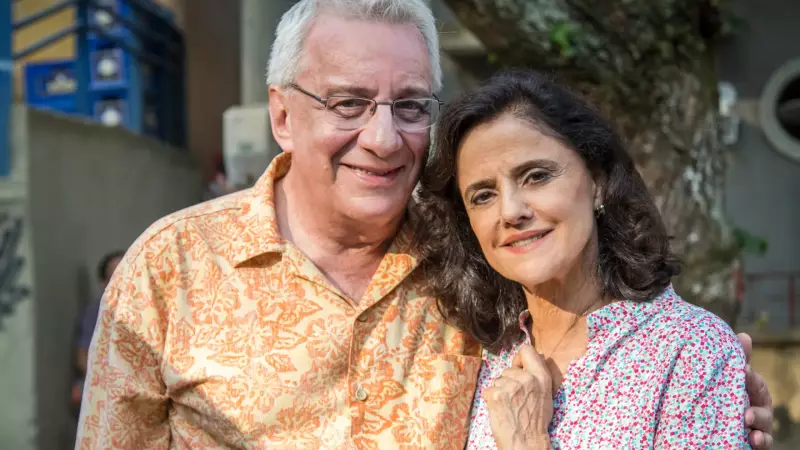 Relacionamentos abertos entre famosos: será que dão certo? Descubra os segredos!