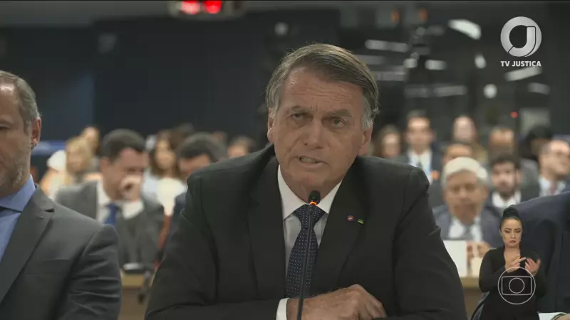 Relatório da PF revela que Bolsonaro sabia de esquema ilegal de espionagem na ABIN