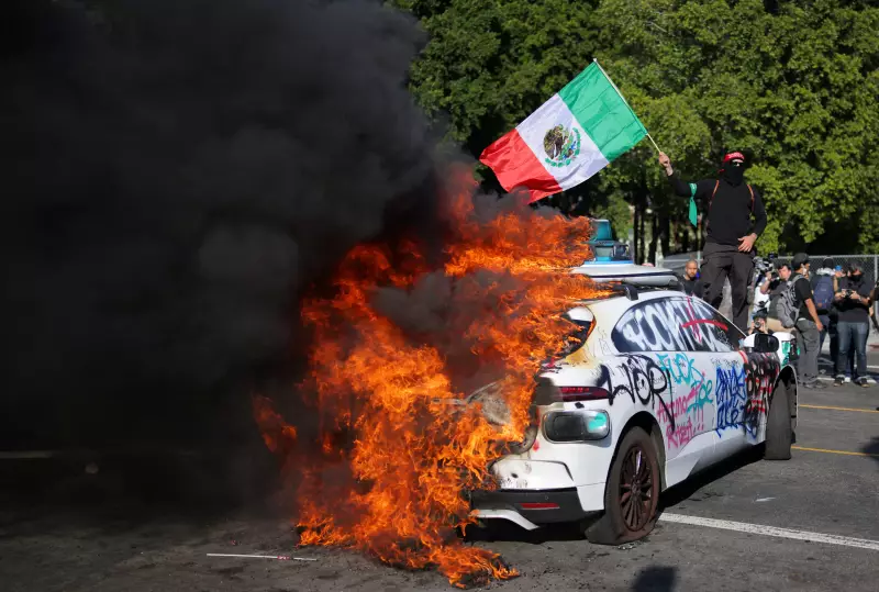Repórter é atingida por bala de borracha durante protestos em Los Angeles; veja vídeo