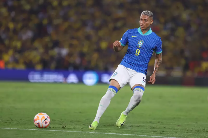 Richarlison perde nova chance de brilhar na Seleção sob comando de Ancelotti