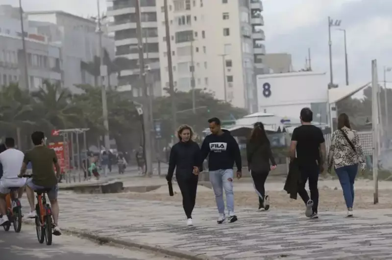Rio de Janeiro registra madrugada mais fria de 2025 no Dia dos Namorados: termômetros marcam 13,5°C