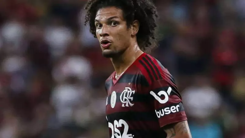 Santos recebe alta proposta por Willian Arão e já busca reforços no mercado