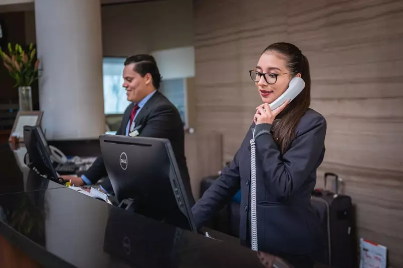 São Vicente (SP) oferece curso gratuito de recepcionista: saiba como se inscrever