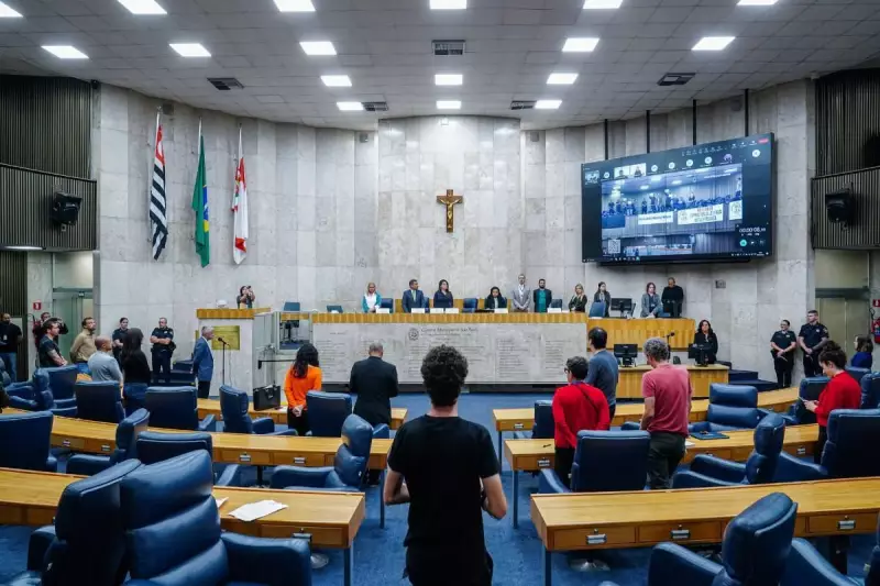 Secretário de SP alerta: "Meus ortopedistas estão o tempo todo operando vítimas de acidentes de moto"