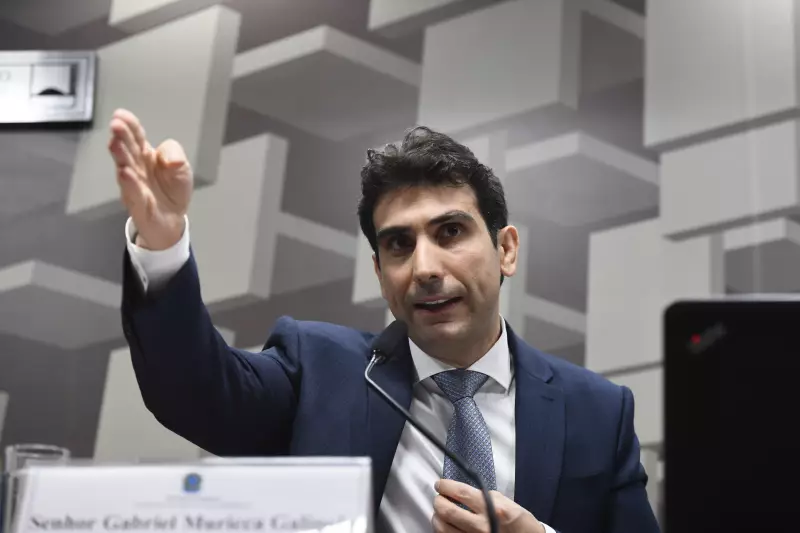 Selic em Xeque: Mercado Diverge sobre Manutenção da Taxa Básica de Juros