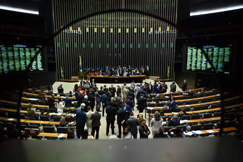 Senado aprova aumento de deputados federais em meio a polêmicas e baixa aprovação pública