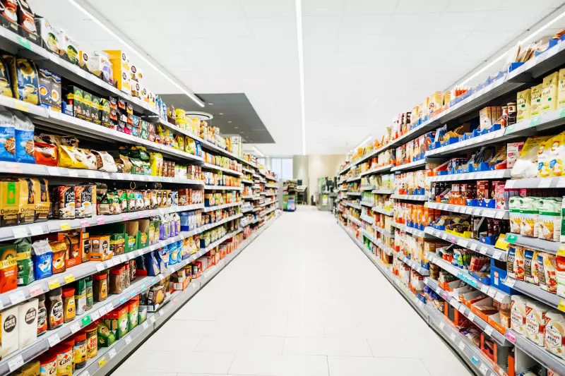Setor de supermercados celebra alívio após período de desafios econômicos