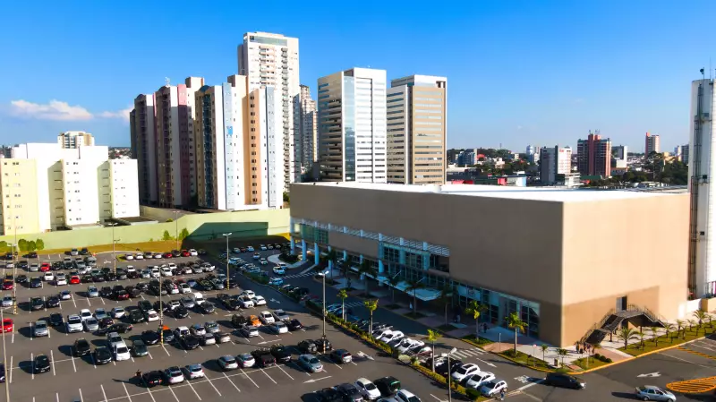 Shoppings do Alto Tietê oferecem 60 vagas de emprego nesta terça-feira — confira as oportunidades!