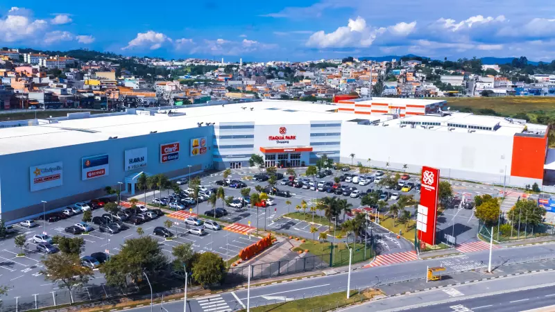 Shoppings do Alto Tietê oferecem mais de 60 vagas de emprego nesta terça-feira