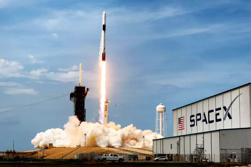 Sinais da Starlink ameaçam telescópios terrestres: entenda o impacto