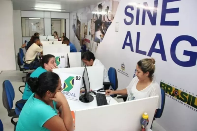 Sine Alagoas abre mais de 26 mil vagas de emprego: veja como se candidatar