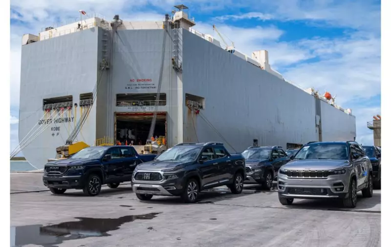 Stellantis bate recorde e exporta 4 mil veículos em única operação no Paraná