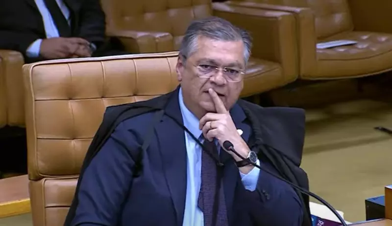 STF e Flávio Dino: Nova votação pode endurecer regras para redes sociais no Brasil