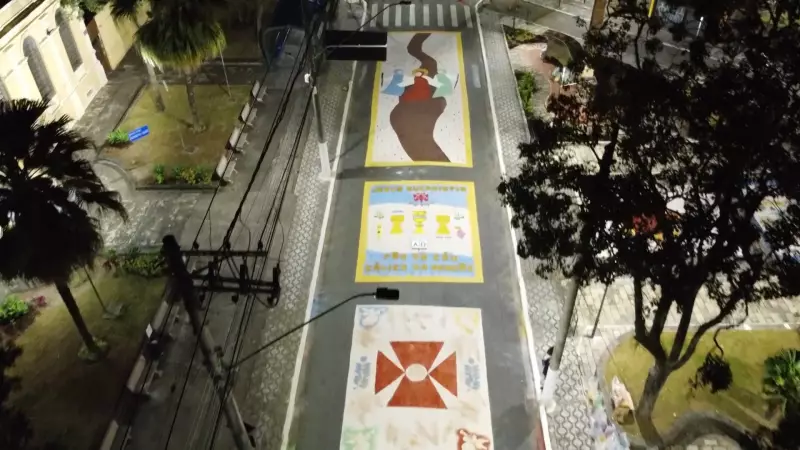 Tapetes de Corpus Christi em Caçapava: drone captura imagens incríveis da tradição religiosa