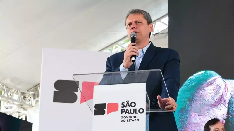 Tarcísio anuncia megaobras na Baixada Santista: terceira pista da Imigrantes, túnel Santos-Guarujá e mais