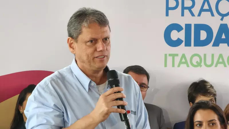 Tarcísio revela estado emocional de Bolsonaro após derrota em 2022: 'Triste e resignado'