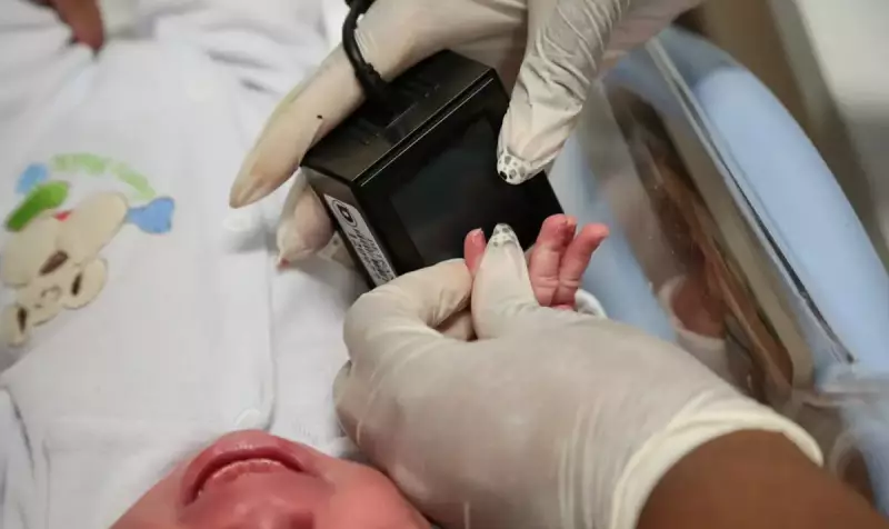 Taxa de fecundidade no Brasil atinge menor nível da história: 1,55 filho por mulher