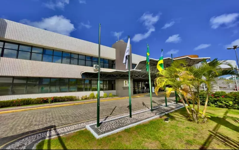 TCE emite medidas cautelares contra Canindé e Pedrinhas por irregularidades na outorga da DESO