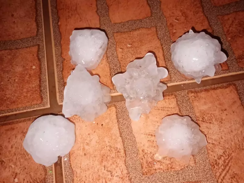 Temporal com granizo assusta moradores de São Valentim; frente fria mantém instabilidade no RS