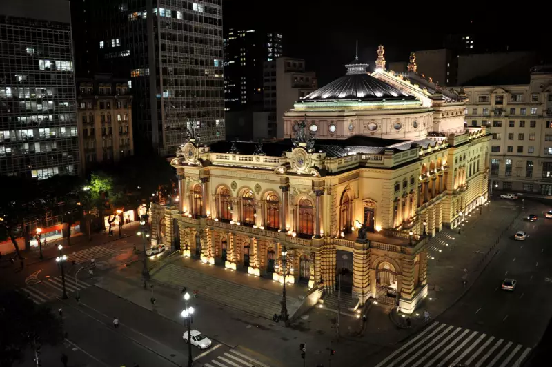 Theatro Municipal de São Paulo recebe prêmio internacional no combate à corrupção