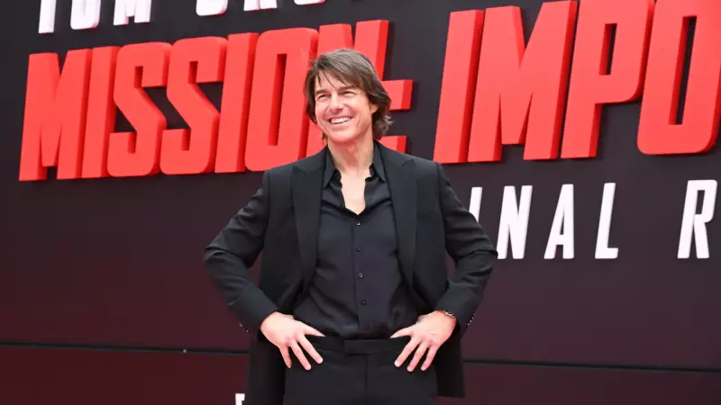 Tom Cruise entra para o Guinness com cena de paraquedas em chamas em 'Missão Impossível'