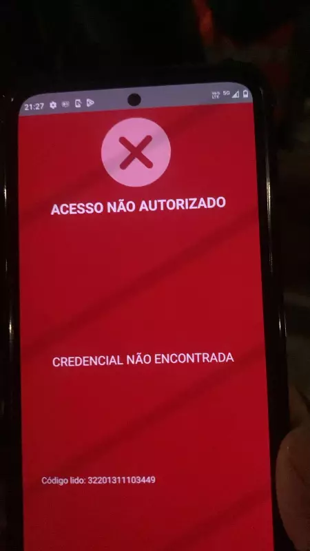 Torcedores ficam fora do jogo do Brasil após apresentarem ingressos falsos: entenda o caso
