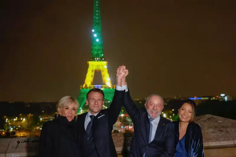 Torre Eiffel iluminada com as cores do Brasil marca primeiro dia da visita de Lula à França