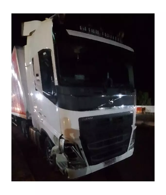 Tragédia na BR-135: Motociclista morre após colisão com caminhão em Cristalândia do Piauí