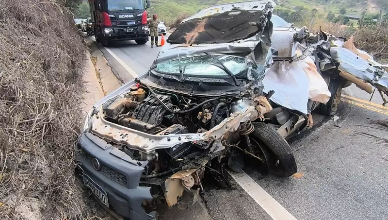 Tragédia na MG-381: Homem morre em acidente entre Governador Valadares e Divino das Laranjeiras