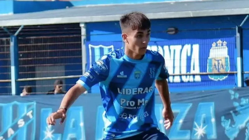 Tragédia no Esporte: Jovem Jogador de 18 Anos Morre Durante Cirurgia no Joelho