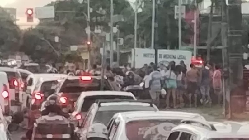 Tragédia no Recife: homem morre ao ter cabeça esmagada por caminhão em atropelamento