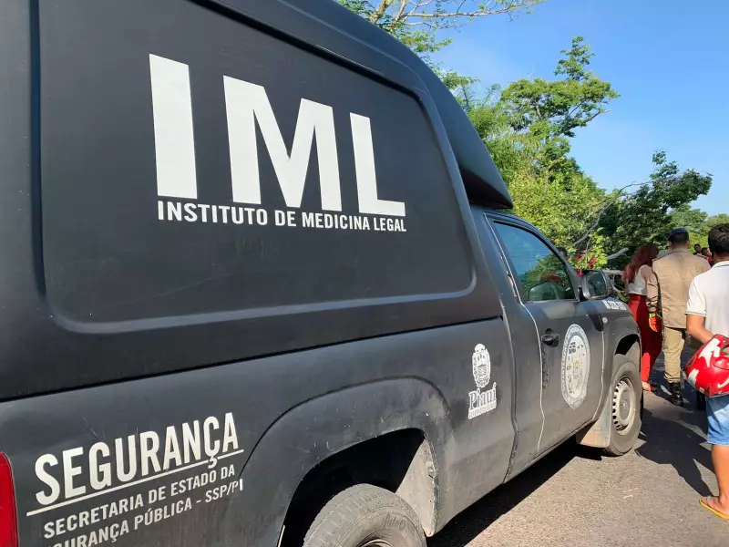 Tragédia no trânsito: Mulher morre e homem fica ferido em acidente na Zona Leste de Teresina