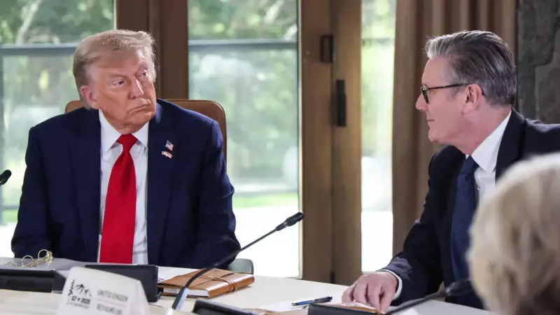 Trump e Starmer firmam histórico acordo comercial entre EUA e Reino Unido