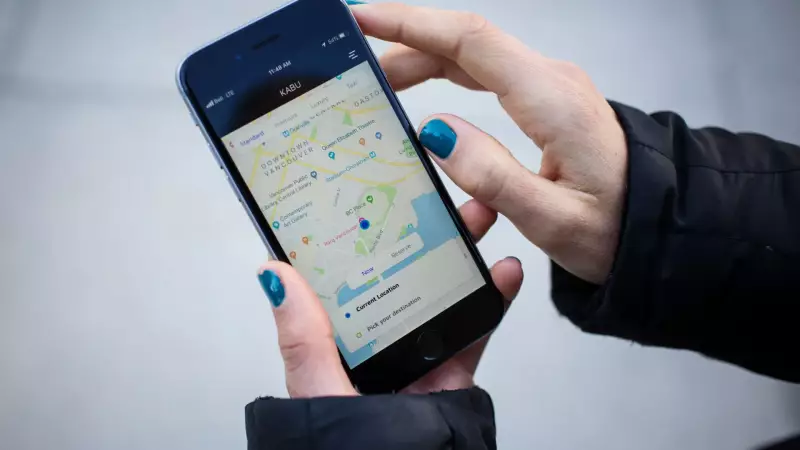 Uber e 99 são multadas por Procon-SP por manterem motos em aplicativo após proibição