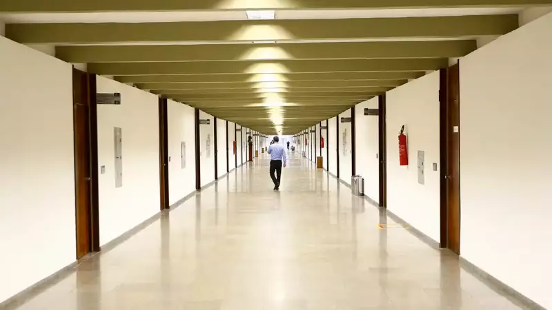 União faz a força? Como partidos políticos buscam sobrevivência eleitoral em 2024