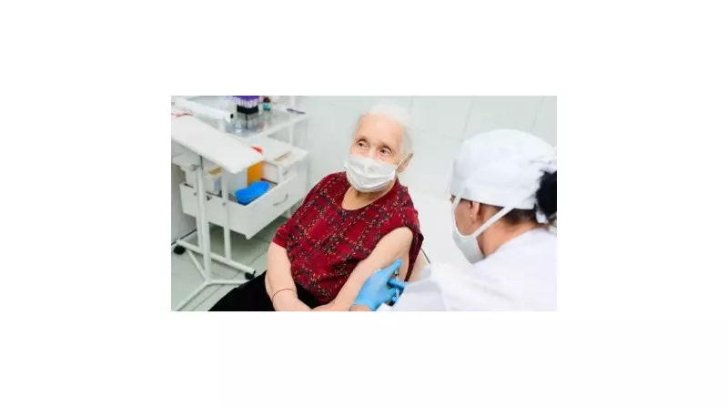 Unimed Cuiabá agora oferece vacina contra o Vírus Sincicial Respiratório (VSR) para idosos