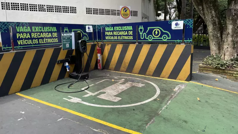 Vagas exclusivas para carros elétricos: entenda as novas regras no Distrito Federal