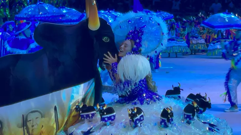 Valentina Cid brilha com o Caprichoso na primeira noite do Festival de Parintins 2025
