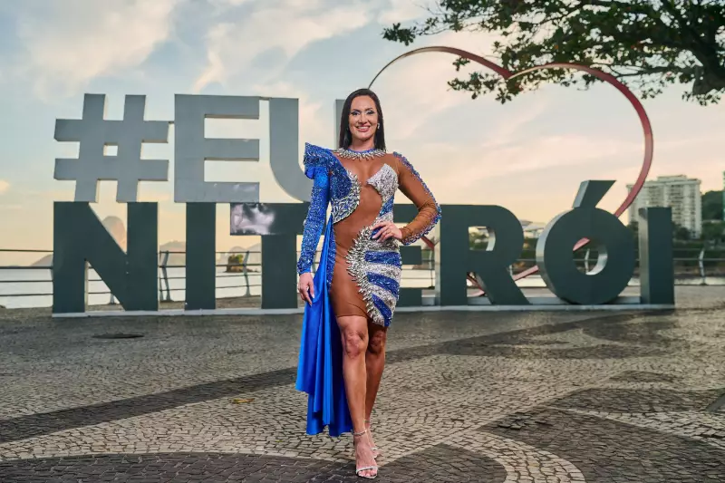 Vanessa Rangeli é coroada rainha de bateria da Acadêmicos de Niterói para o Carnaval 2026