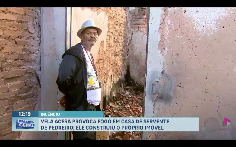 Vela acesa causa incêndio e destrói casa de servente de pedreiro no interior de SP