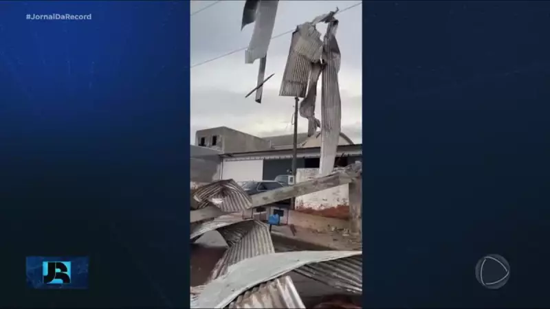 Vendaval de dois minutos causa destruição em Santa Catarina: veja os estragos