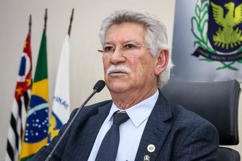 Vereador escapa de condenação após confessar pedido de propina: entenda o acordo