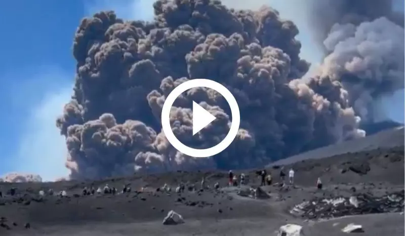 Vulcão entra em erupção na Itália e turistas entram em pânico — Veja o vídeo!